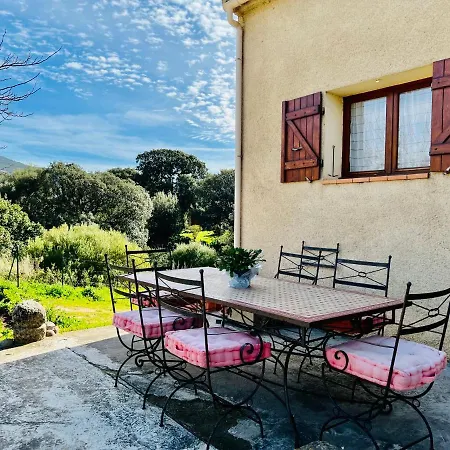 U Campanile, Maison 3 Chambres Vue Villa